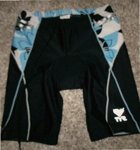 TYR Competitive Women's Triathlon Swim/Bike Black/Blue Floral Shorts Size L